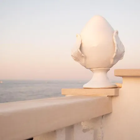 White Sofia - Uno Sguardo Sul Mare Holiday home
